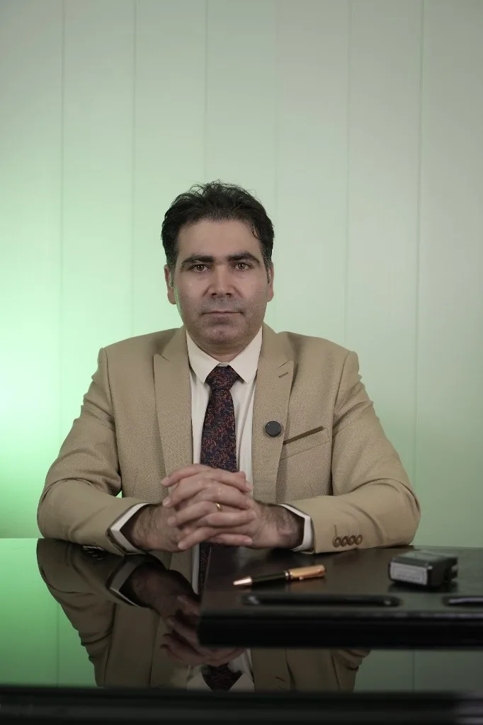 دکتر پارسا چراغیپور